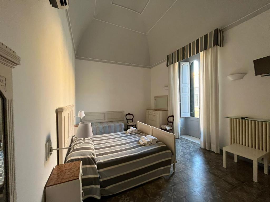 Palazzo Angelelli Bed & Breakfast Gallipoli Exterior photo