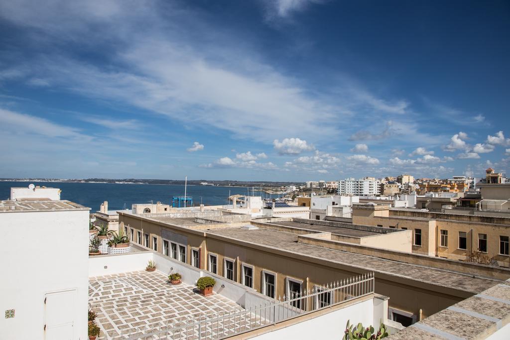 Palazzo Angelelli Bed & Breakfast Gallipoli Exterior photo