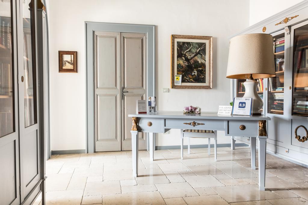 Palazzo Angelelli Bed & Breakfast Gallipoli Exterior photo