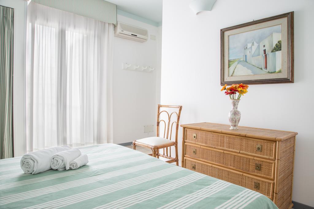 Palazzo Angelelli Bed & Breakfast Gallipoli Exterior photo